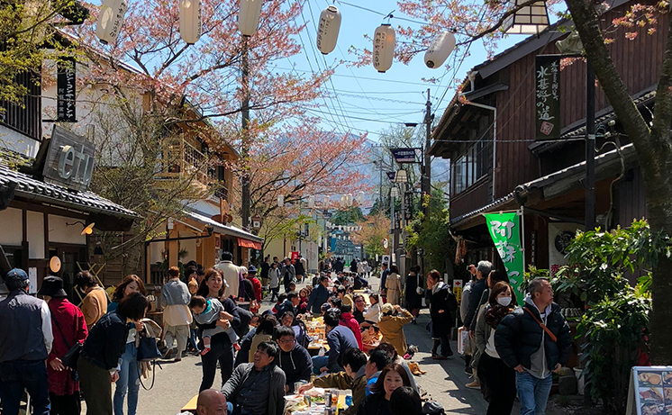 阿蘇門前町商店街